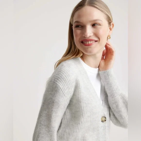 Quince baby alpaca wool cropped cardigan - Picture 2 of 12